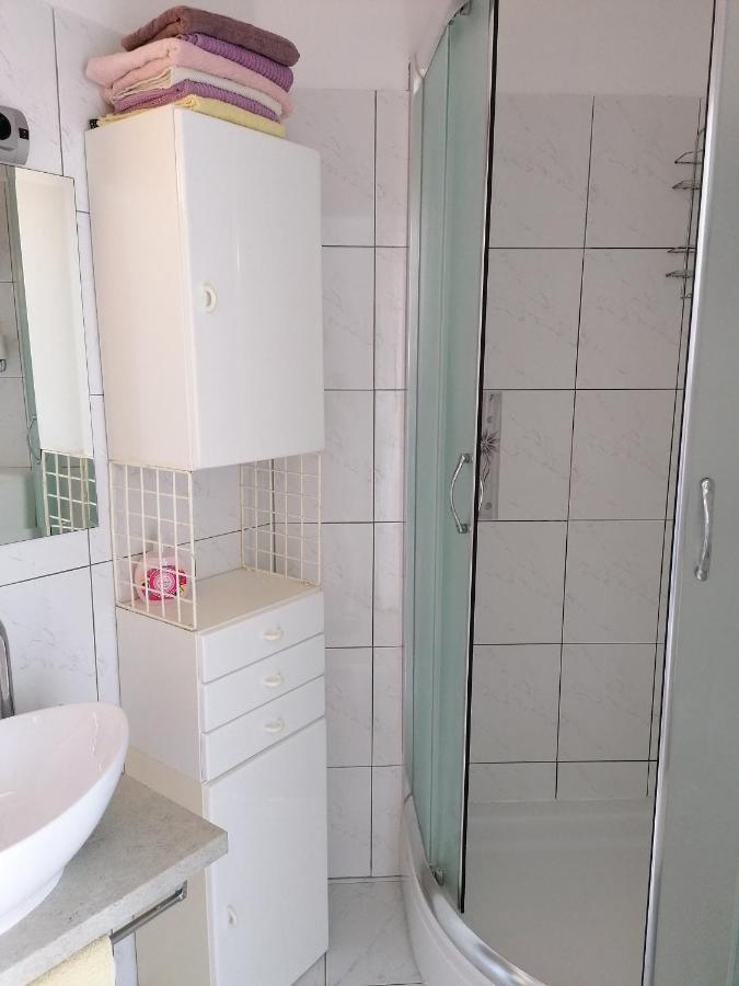 Apartment Halugica Kali Kültér fotó